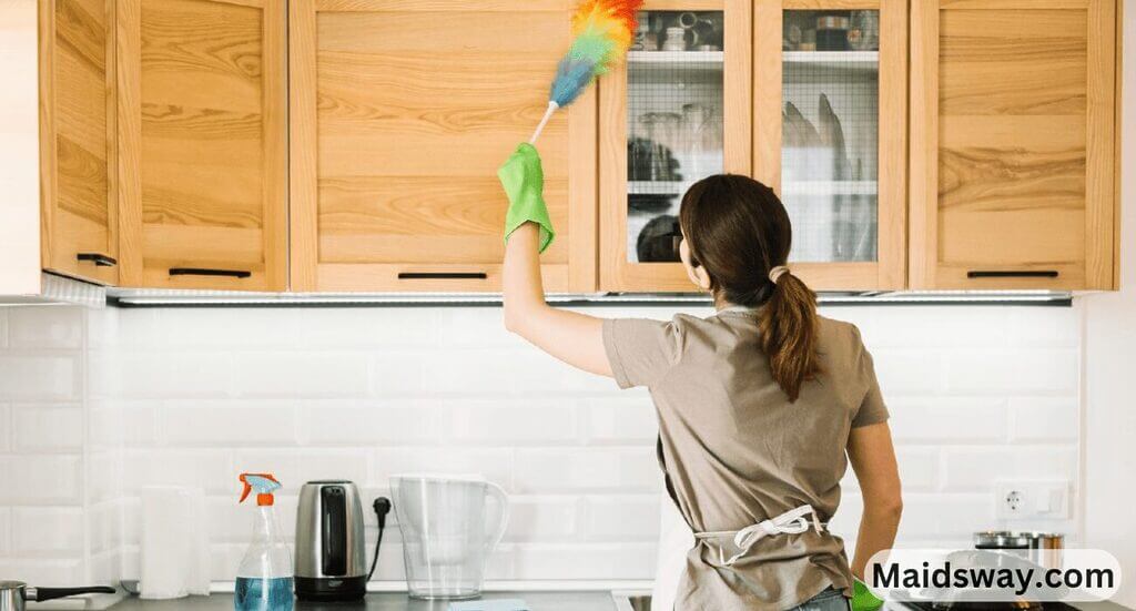 deep clean kitchen